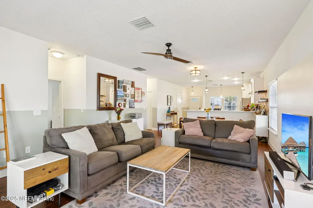 1157 Violet Street Atlantic Beach FL 32233