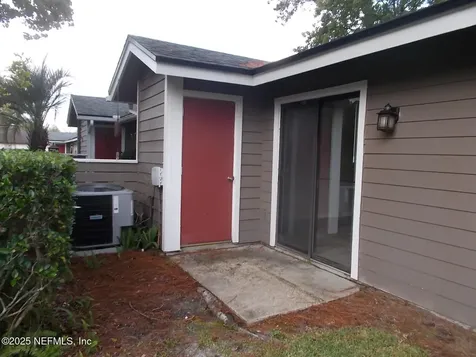 8437 Long Meadow Circle N Jacksonville FL 32244