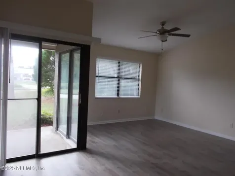8437 Long Meadow Circle N Jacksonville FL 32244
