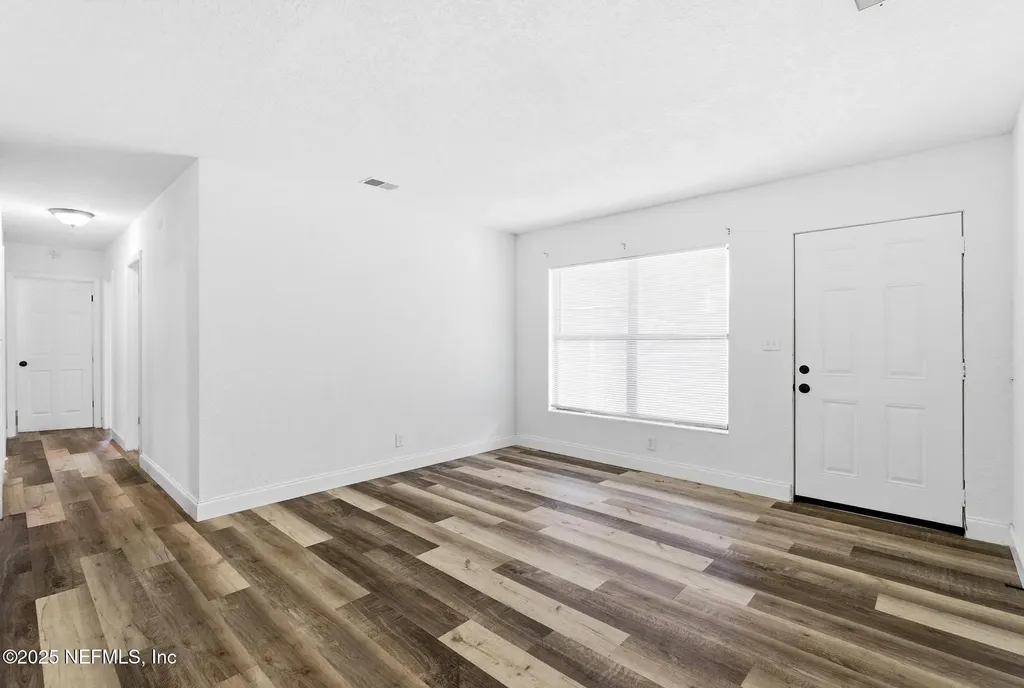 1598 3rd Street Daytona Beach FL 32117