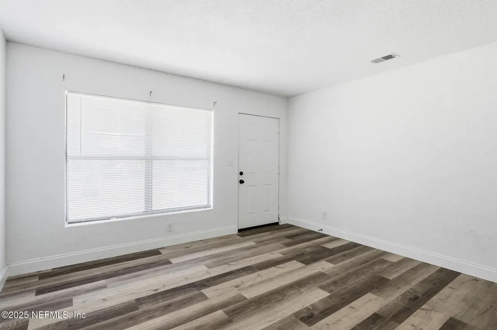 1598 3rd Street Daytona Beach FL 32117