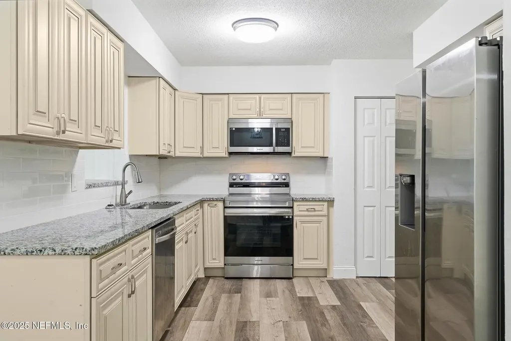 1598 3rd Street Daytona Beach FL 32117