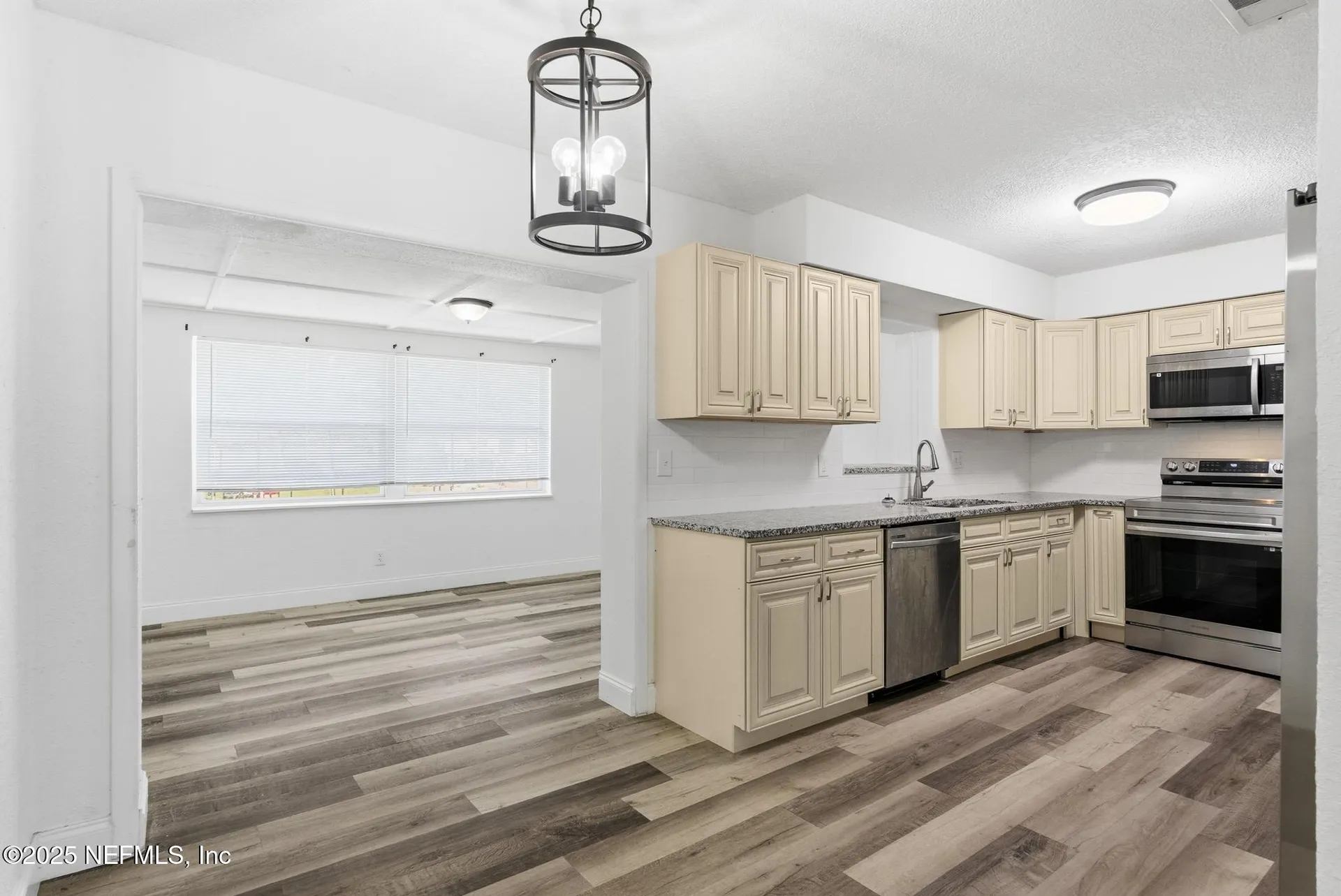 1598 3rd Street Daytona Beach FL 32117