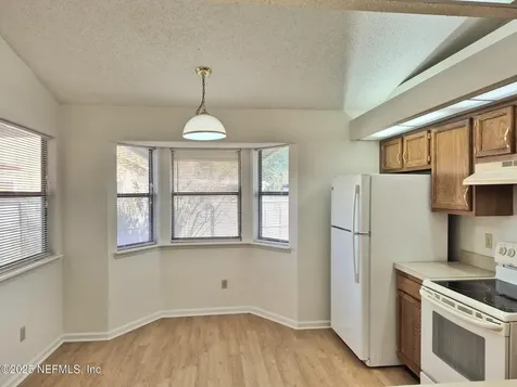 8229 Hamden Circle W Jacksonville FL 32244