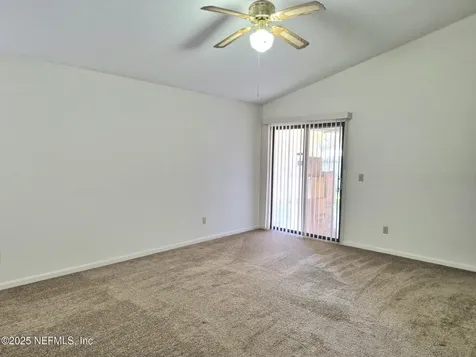 8229 Hamden Circle W Jacksonville FL 32244