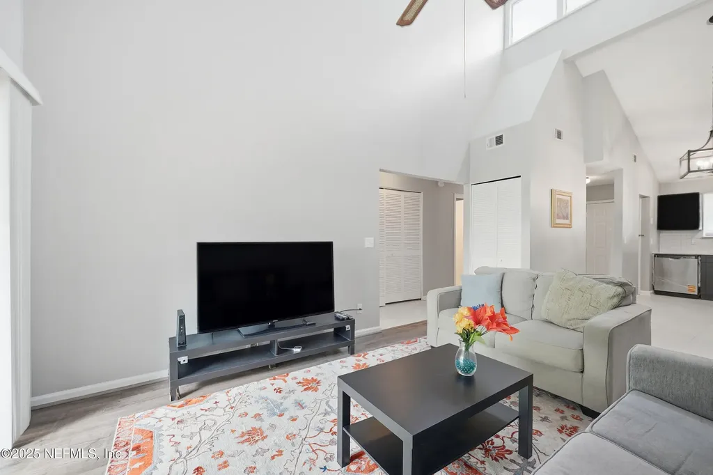 2424 Seabury Place N Jacksonville FL 32246