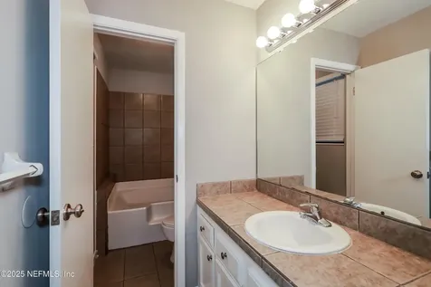 8408 Rampart Road Jacksonville FL 32244