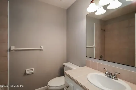 8408 Rampart Road Jacksonville FL 32244