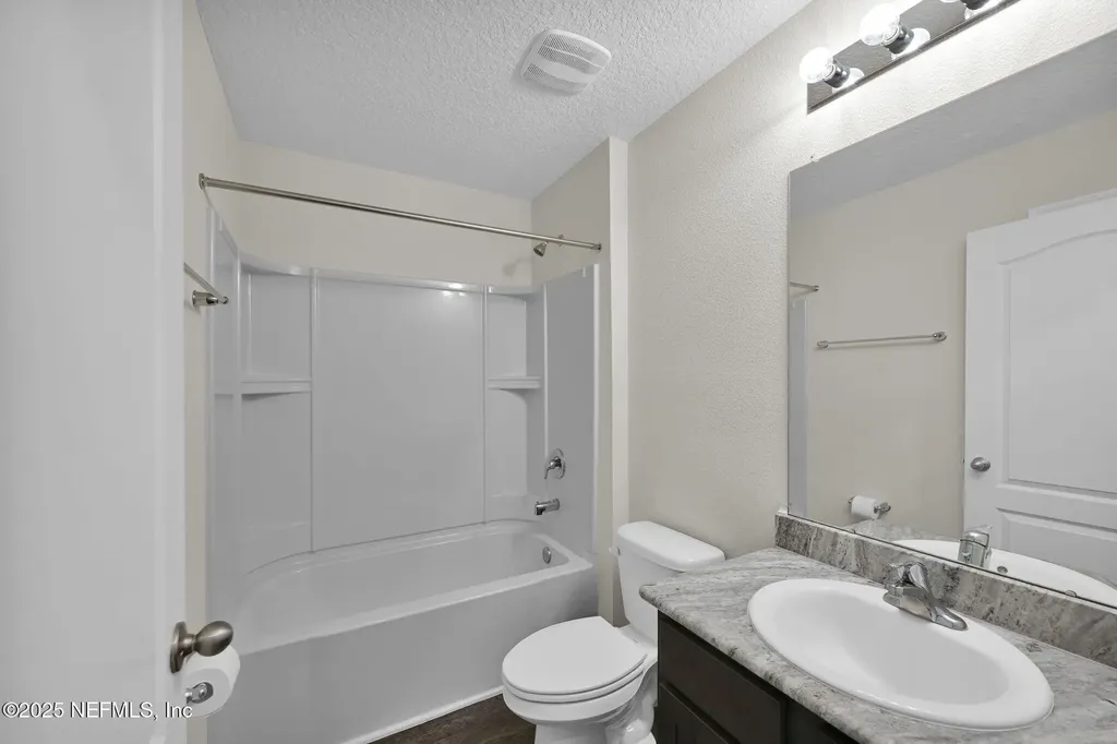 2058 Denton Trace Green Cove Springs FL 32043