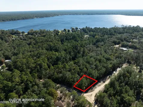 000 W Hillsborough Avenue Florahome FL 32140