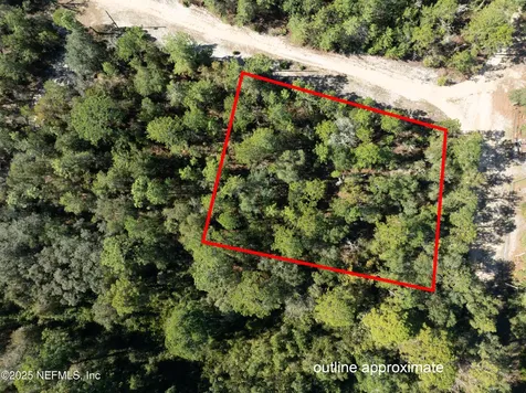 000 W Hillsborough Avenue Florahome FL 32140