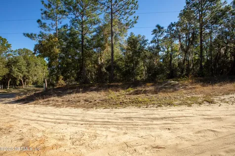 000 W Hillsborough Avenue Florahome FL 32140
