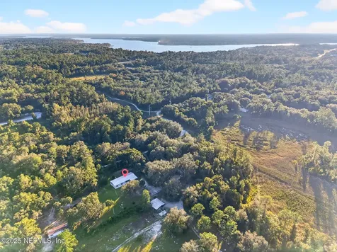 133 Rainbow Road Crescent City FL 32112