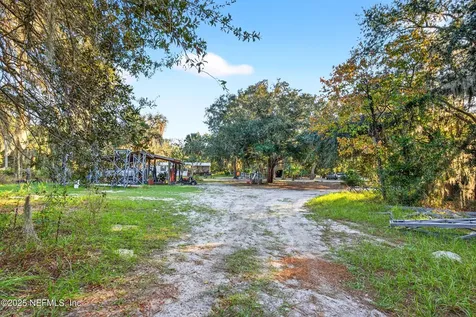 133 Rainbow Road Crescent City FL 32112