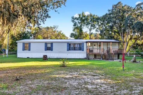 133 Rainbow Road Crescent City FL 32112