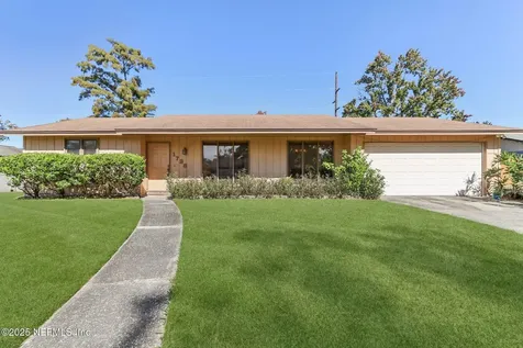 1738 Papaya Drive N Orange Park FL 32073