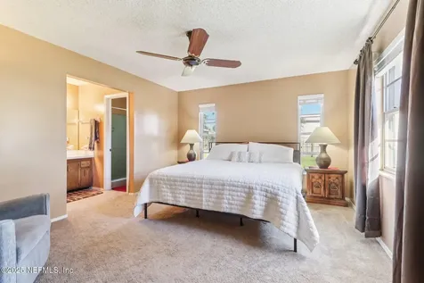 1738 Papaya Drive N Orange Park FL 32073