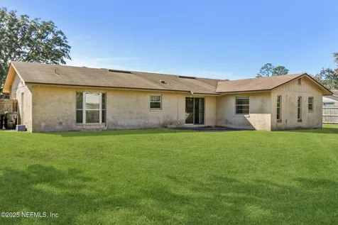 1738 Papaya Drive N Orange Park FL 32073