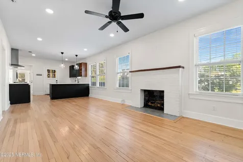 4313 Lexington Avenue Jacksonville FL 32210