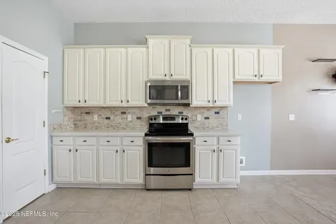 2963 Captiva Bluff Road N Jacksonville FL 32226
