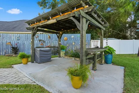 2963 Captiva Bluff Road N Jacksonville FL 32226