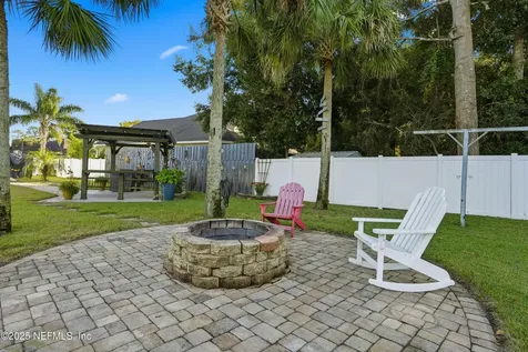 2963 Captiva Bluff Road N Jacksonville FL 32226