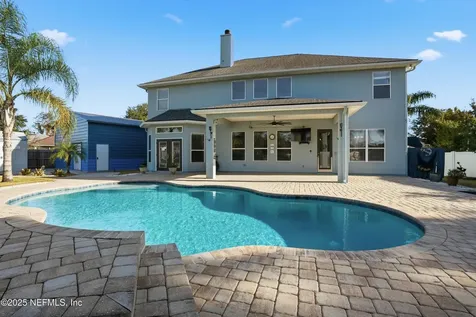2963 Captiva Bluff Road N Jacksonville FL 32226