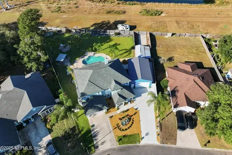 2963 Captiva Bluff Road N Jacksonville FL 32226