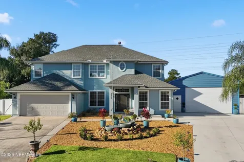 2963 Captiva Bluff Road N Jacksonville FL 32226