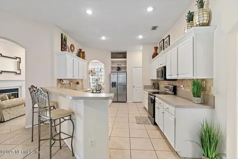 11890 Magnolia Falls Drive Jacksonville FL 32258