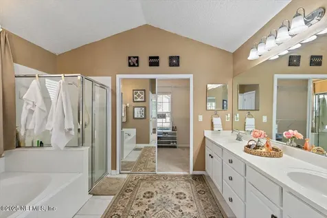 11890 Magnolia Falls Drive Jacksonville FL 32258