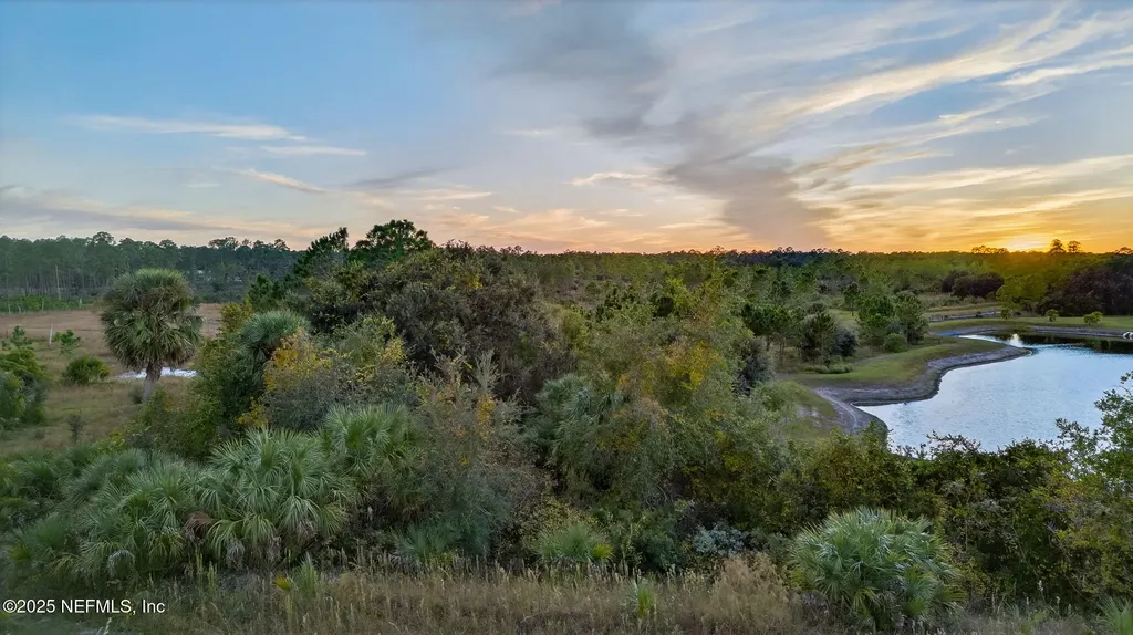 211 Village Drive Welaka FL 32193