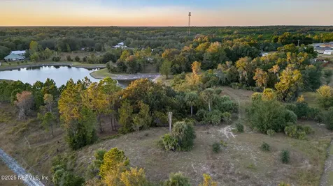 211 Village Drive Welaka FL 32193