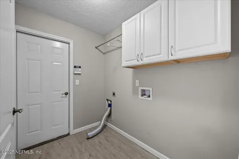 536 Summer Breeze Drive N Jacksonville FL 32218