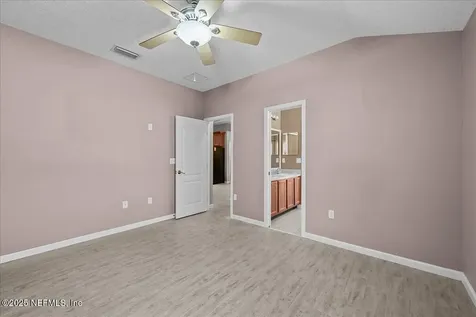 536 Summer Breeze Drive N Jacksonville FL 32218