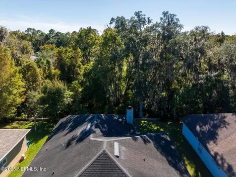 536 Summer Breeze Drive N Jacksonville FL 32218