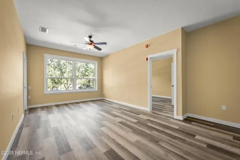 10550 Baymeadows Road Jacksonville FL 32256