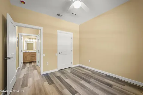 10550 Baymeadows Road Jacksonville FL 32256