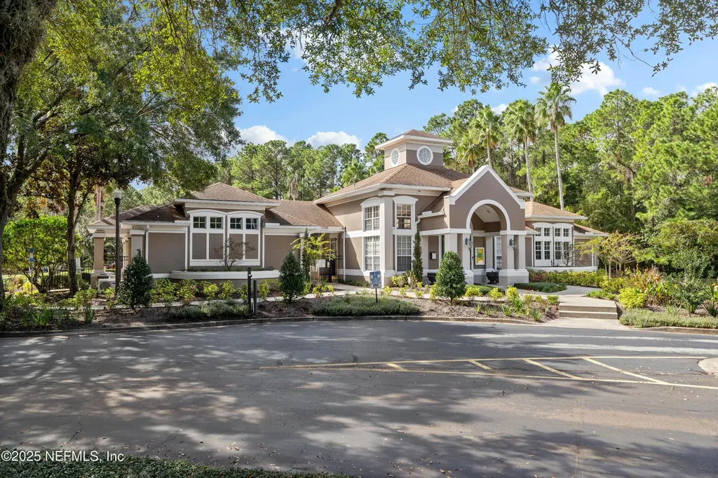 10550 Baymeadows Road Jacksonville FL 32256