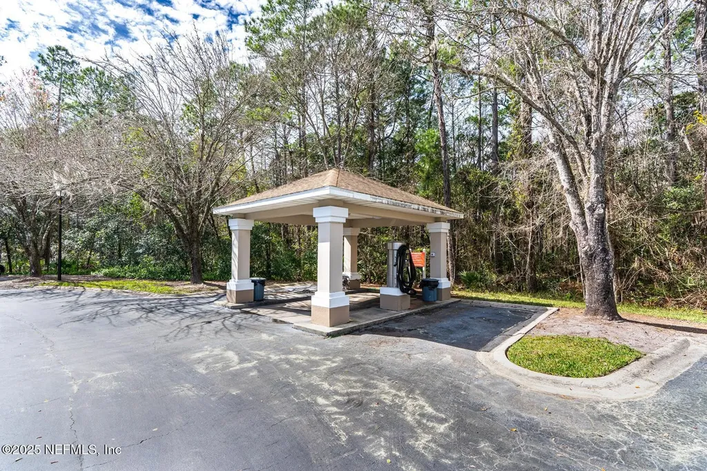 10550 Baymeadows Road Jacksonville FL 32256