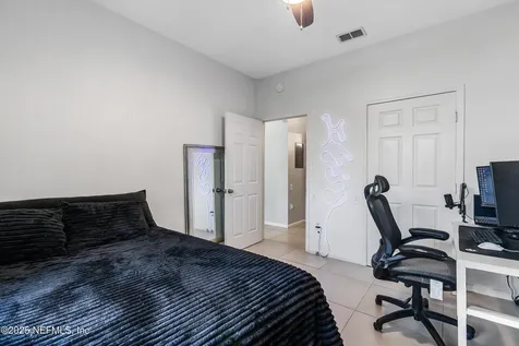 10550 Baymeadows Road Jacksonville FL 32256