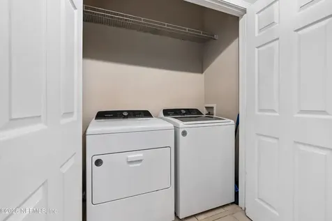 10550 Baymeadows Road Jacksonville FL 32256