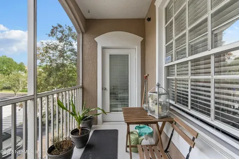 10550 Baymeadows Road Jacksonville FL 32256