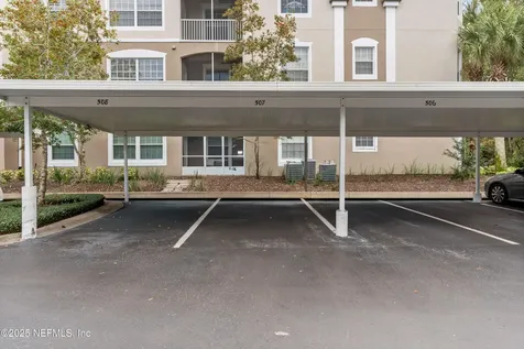 10550 Baymeadows Road Jacksonville FL 32256