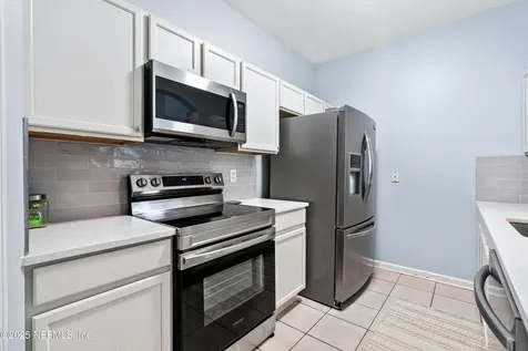 10550 Baymeadows Road Jacksonville FL 32256