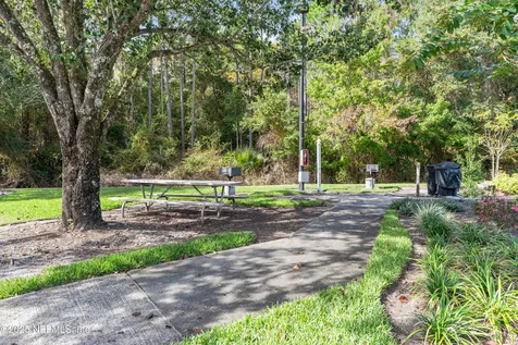 10550 Baymeadows Road Jacksonville FL 32256