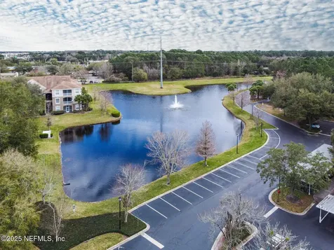 10550 Baymeadows Road Jacksonville FL 32256