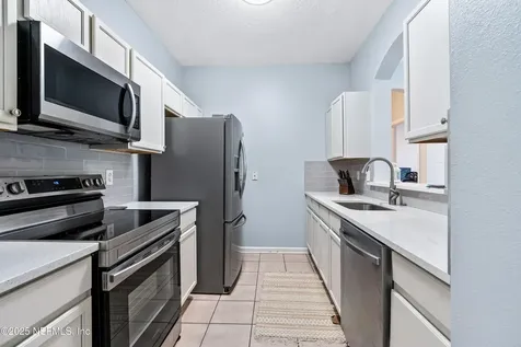 10550 Baymeadows Road Jacksonville FL 32256