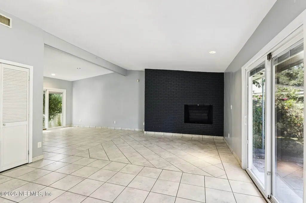 5405 Matanzas Way Jacksonville FL 32211