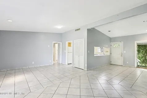 5405 Matanzas Way Jacksonville FL 32211